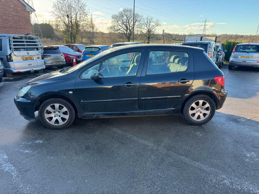 Peugeot 307 1.4 16V Envy Hatchback 155 Gkm Silver #4
