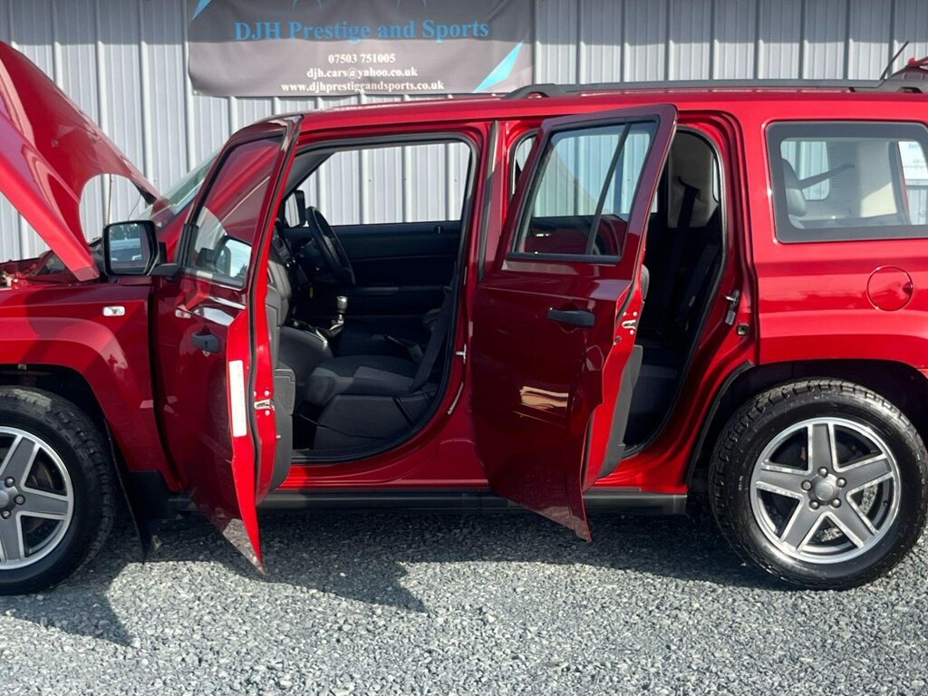 Jeep Patriot 2.0 Crd Sport 4X4 Green #13