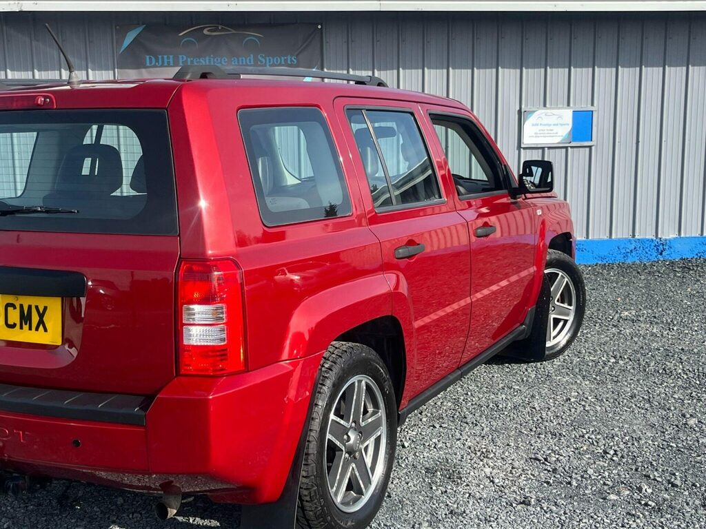 Jeep Patriot 2.0 Crd Sport 4X4 Green #25