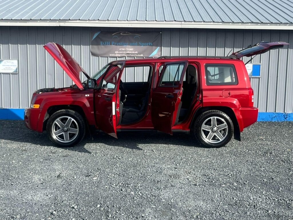 Jeep Patriot 2.0 Crd Sport 4X4 Green #12