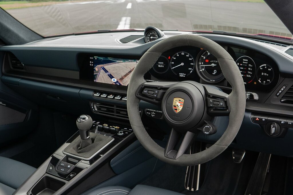 Porsche 911 T 992 Carrera Gts Pink #3