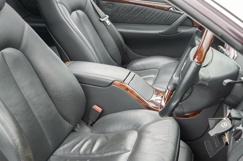 Mercedes-Benz CL 500 Blue #32