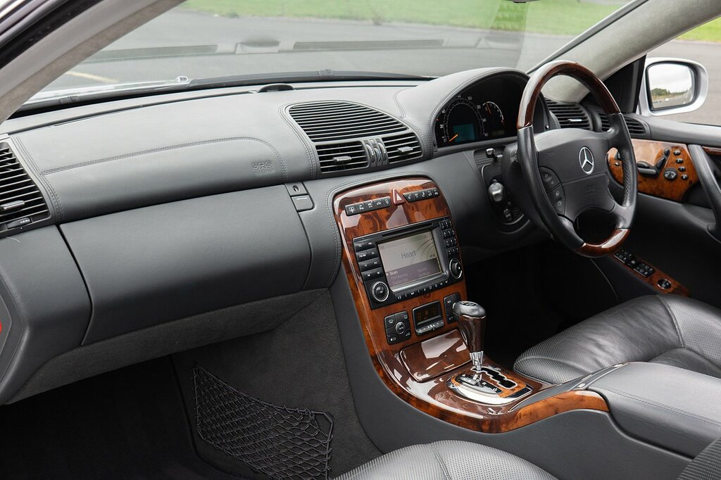 Mercedes-Benz CL 500 Blue #35