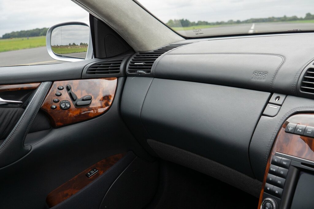 Mercedes-Benz CL 500 Blue #31