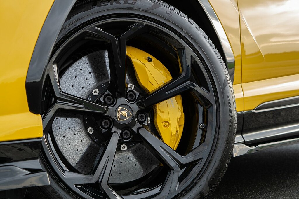 Lamborghini Urus V8 Biturbo Yellow #5