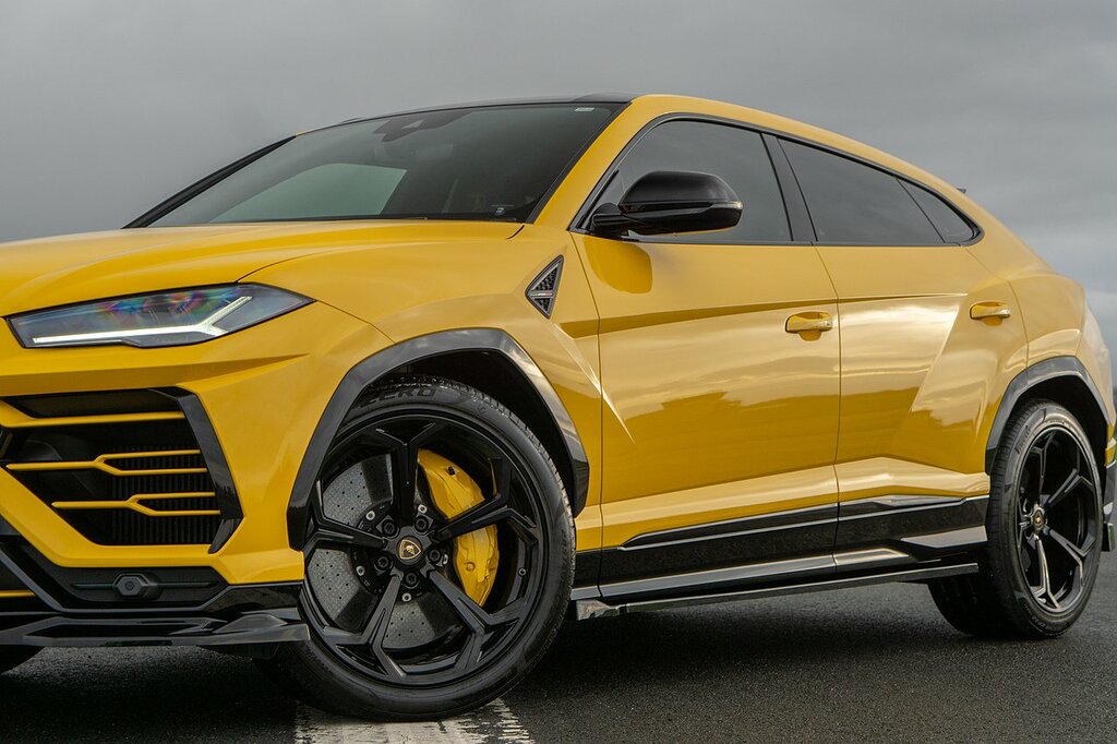 Lamborghini Urus V8 Biturbo Yellow #4