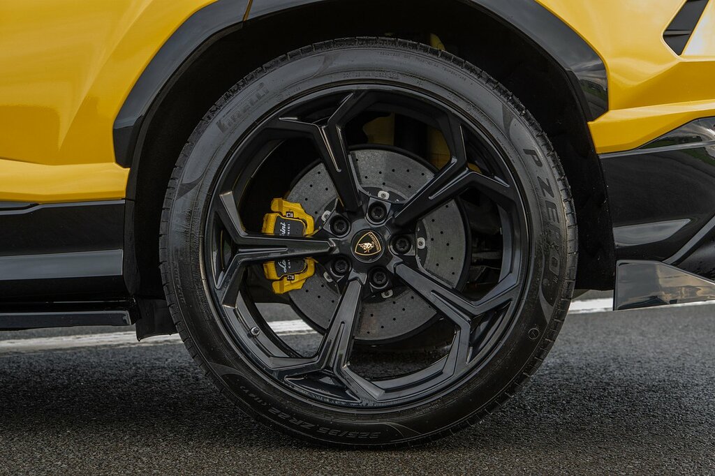 Lamborghini Urus V8 Biturbo Yellow #6