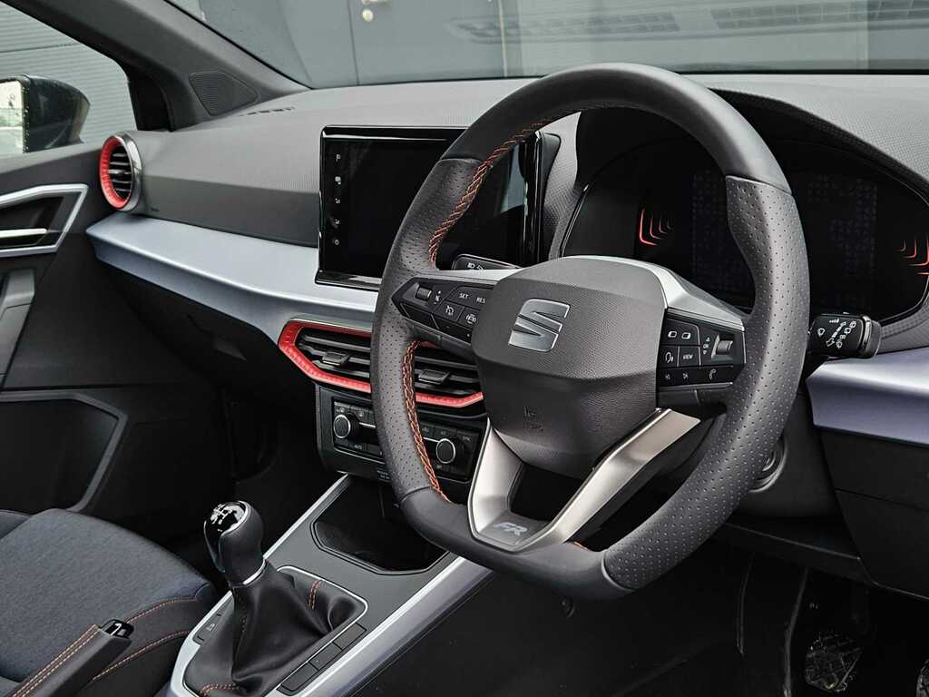 Seat Arona 1.0 Tsi 115 Fr Black Edition Black #2
