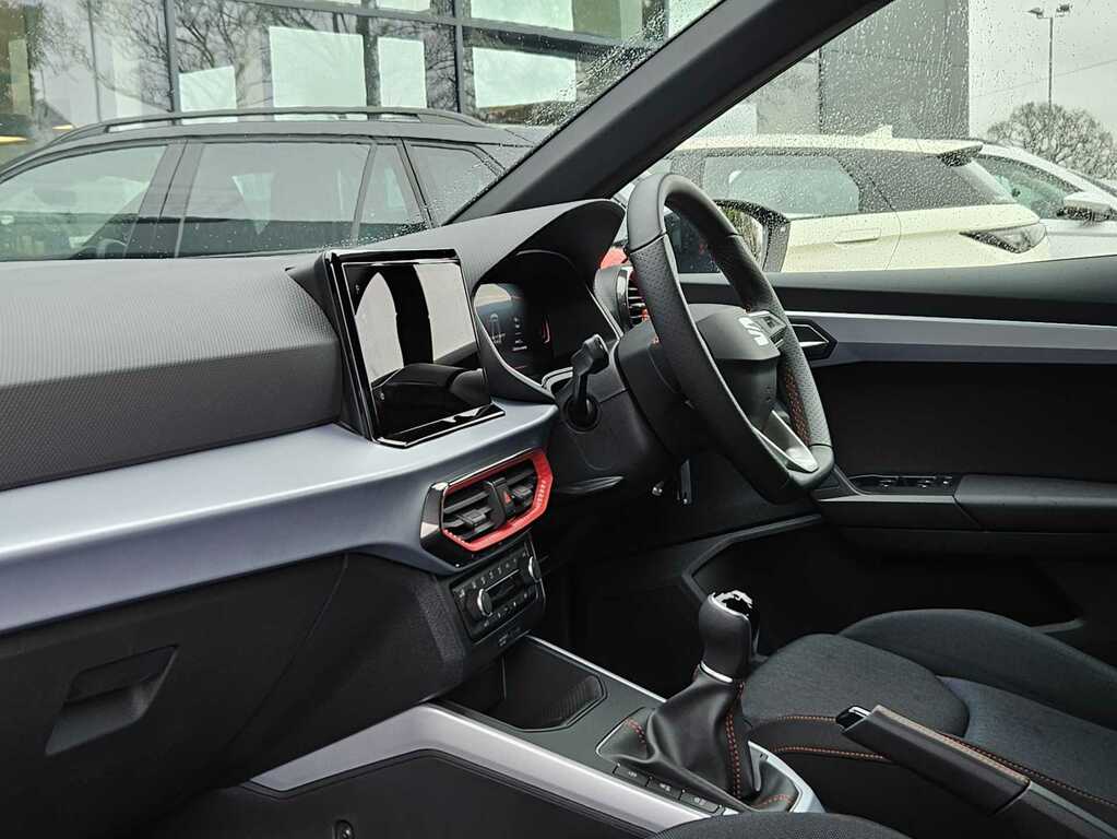 Seat Arona 1.0 Tsi 115 Fr Black Edition Black #6