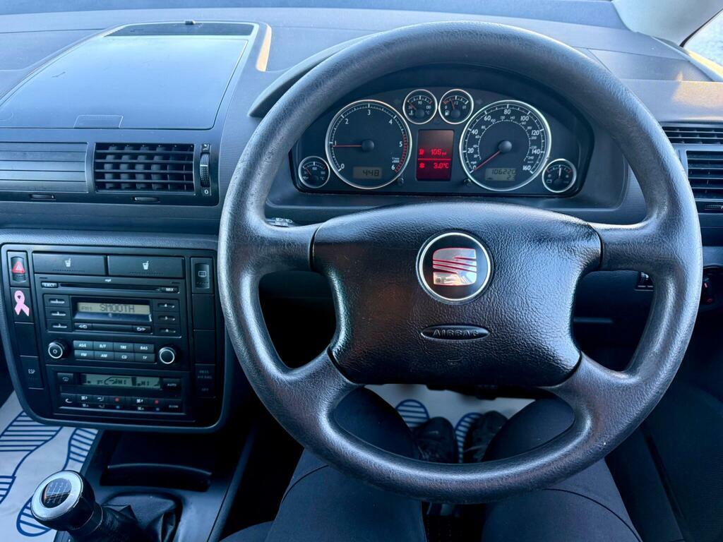 Seat Alhambra Mpv Blue #8