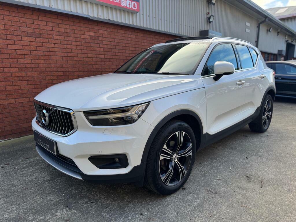 Volvo XC40 2.0 D3 Inscription Pro Euro 6 S S White