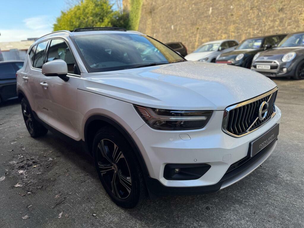 Volvo XC40 2.0 D3 Inscription Pro Euro 6 S S FL19DCO White #3