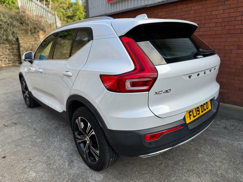 Volvo XC40 2.0 D3 Inscription Pro Euro 6 S S FL19DCO White #6