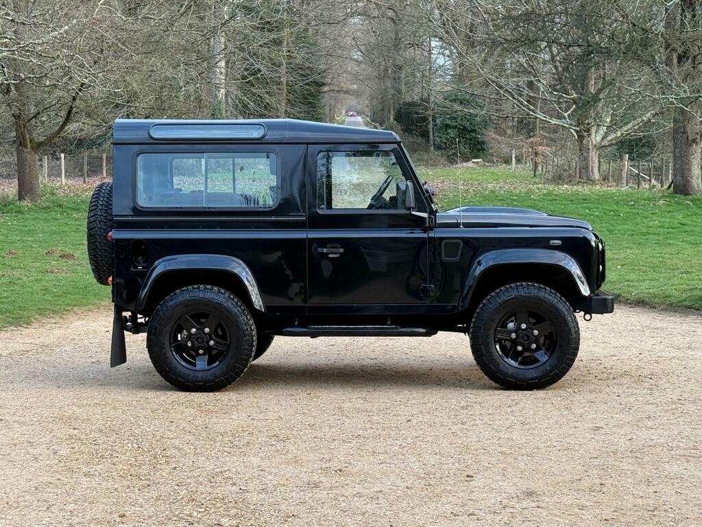 Land Rover Defender 90 2.2 Tdci Xs Station Wagon 4Wd Swb Euro 5 Black #4