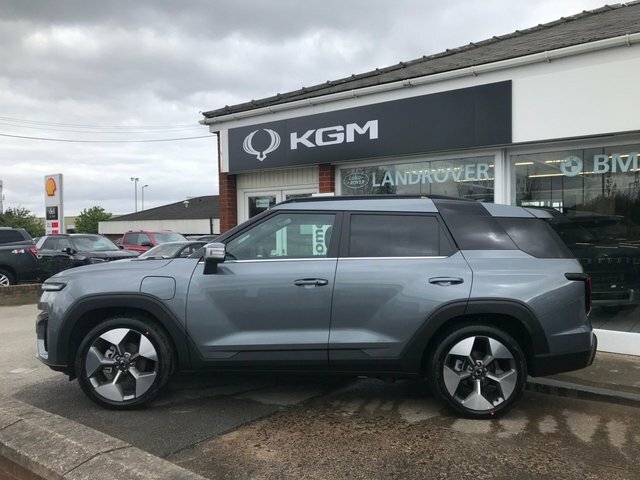 SsangYong Torres EVX 152Kw K40 Black #3