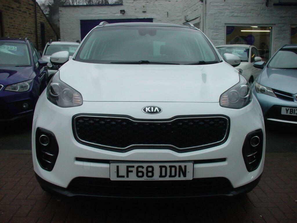 Kia Sportage 1.7 Crdi 3 Euro 6 S S LF68DDN White #2