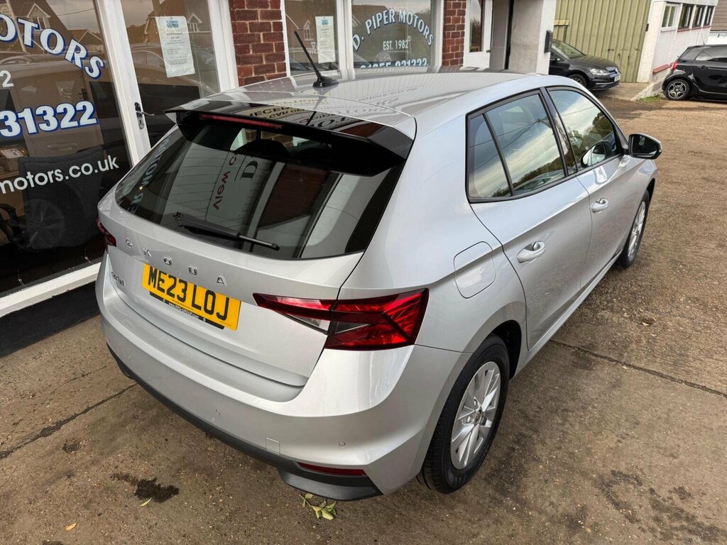 Skoda Fabia Hatchback 1.0 Tsi Se Comfort Euro 6 Ss 202 ME23LOJ Silver #3