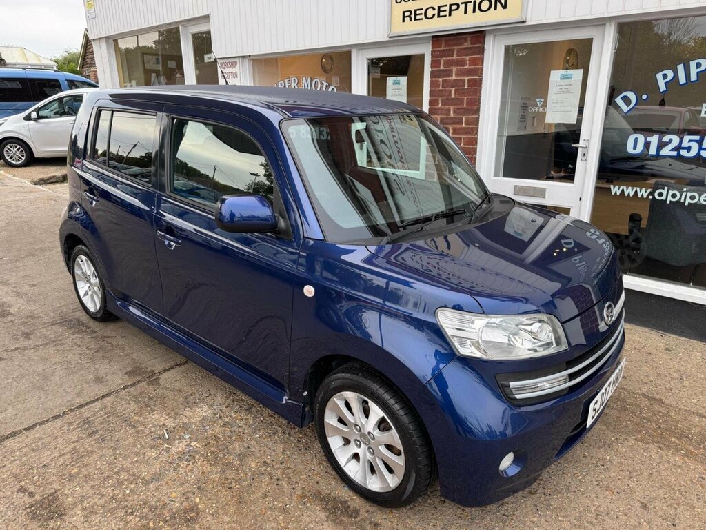 Daihatsu Materia  Silver #1