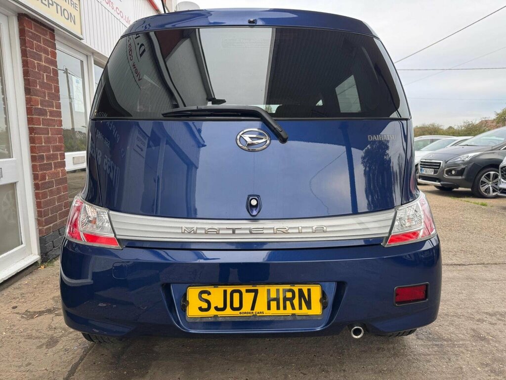 Daihatsu Materia  Silver #10