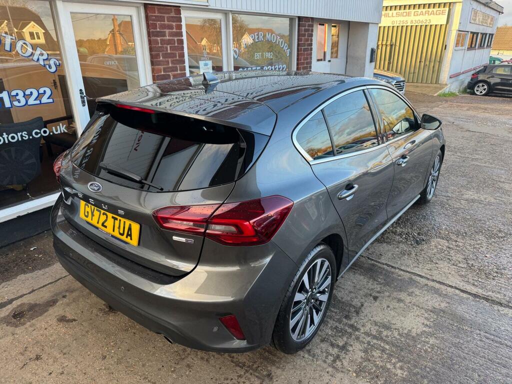 Ford Focus Hatchback 1.0T Ecoboost Mhev Titanium Vignale Dct GY72TUA Grey #3
