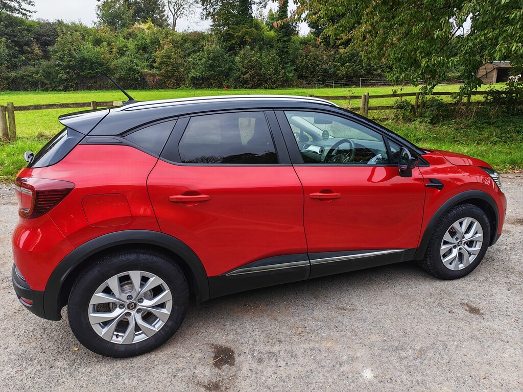 Renault Captur Suv 1.3 Iconic Tce 130 2021 HV21YOJ Red #3