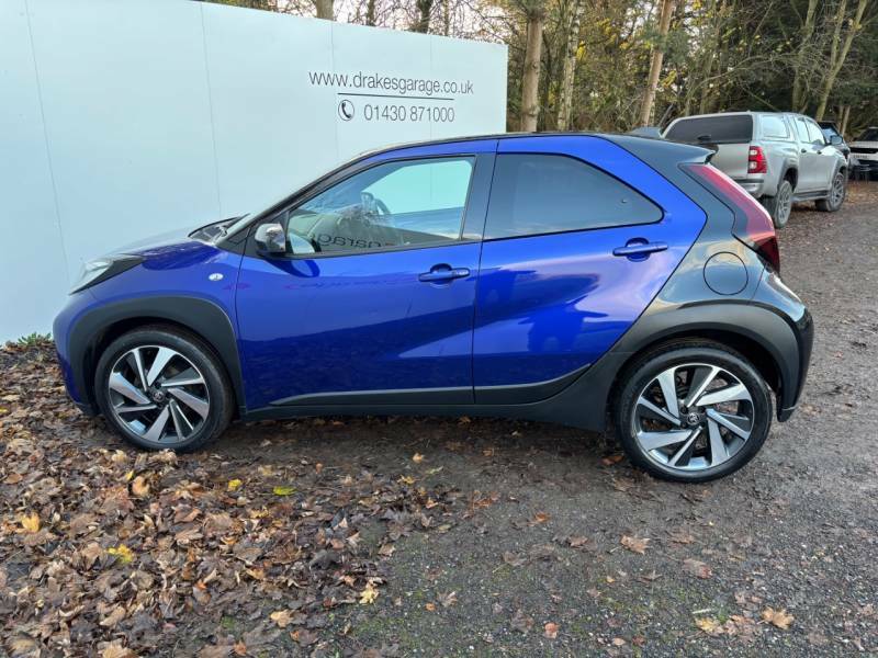 Toyota Aygo X 1.0 Vvt-i Exclusive - 2023 23 YC23NKG Blue #5