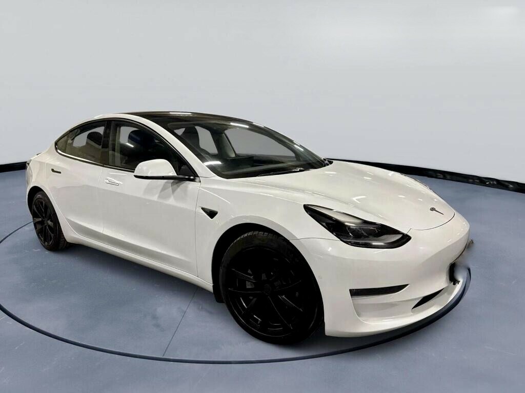 Tesla Model 3 Saloon Dual Motor Long Range 2023 