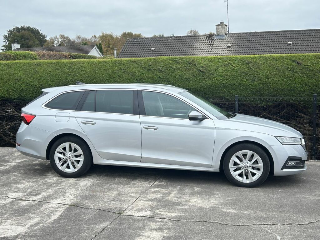 Skoda Octavia Estate Silver #3