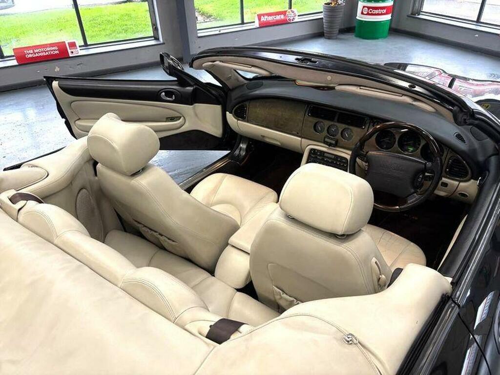 Jaguar XKR 2002 4.0 100 Limited Edition Coupe Black #12