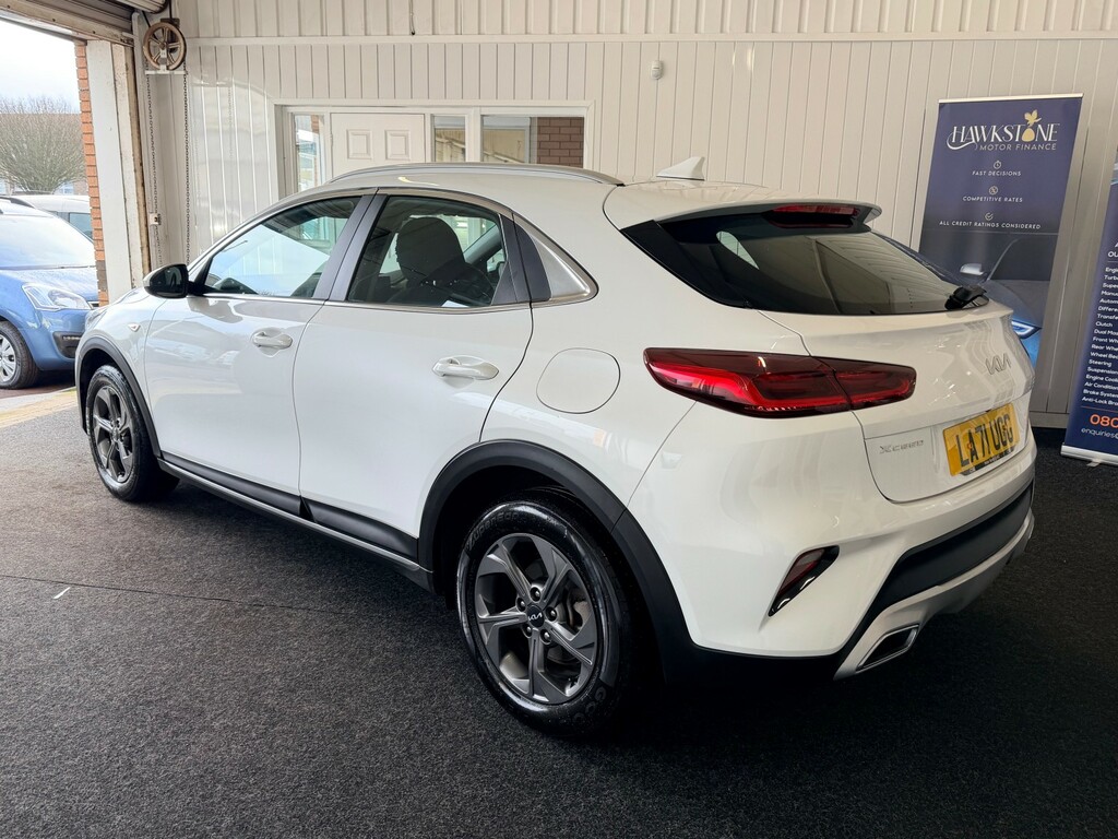 Kia Xceed 1.0 T-gdi 2 LA71UGG White #3