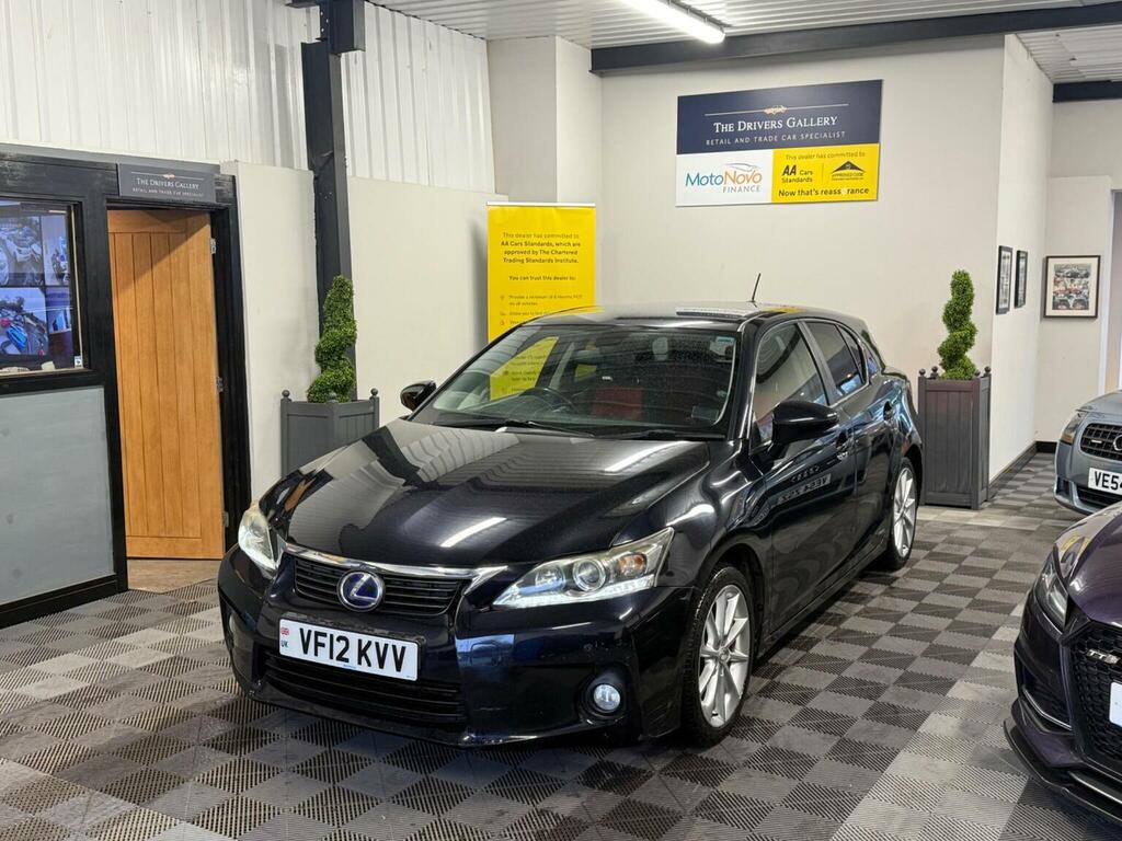 Lexus CT Advance  #1