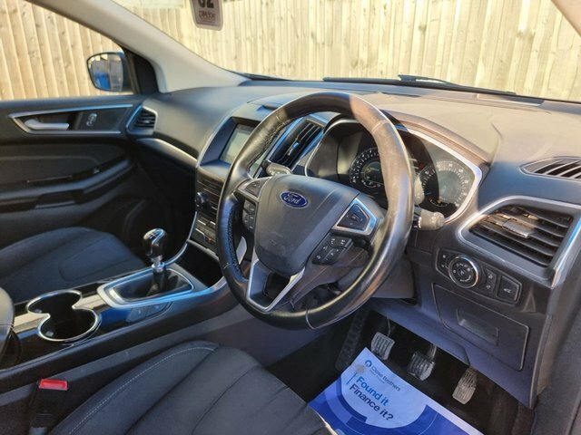 Ford Edge 2.0 Tdci Titanium Suv Awd Euro 6 YX18UML White #2