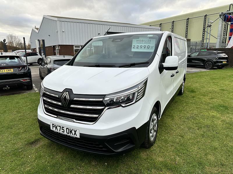 Renault Trafic Ll30 Blue Dci 130 Advance Safety Van White