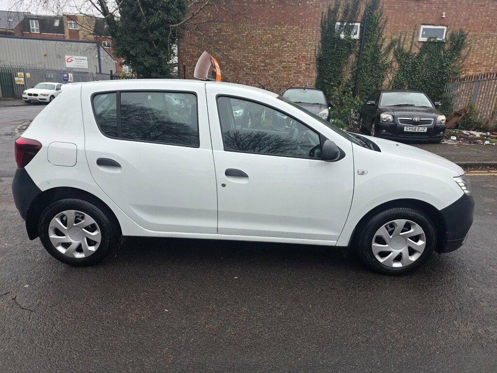 Dacia Sandero 1.0 Sce Access Hatchback Euro 6 FD67NWN White #6