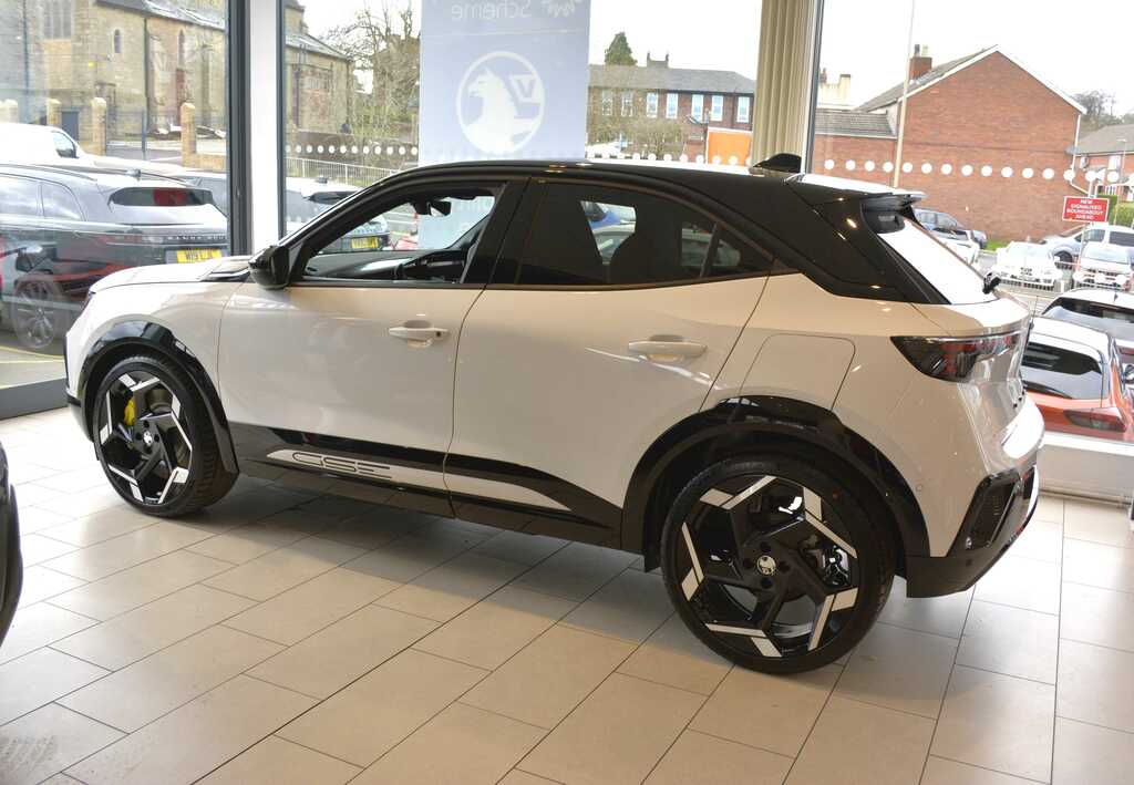 Vauxhall Mokka-e 207Kw Gse 54Kwh  White #3