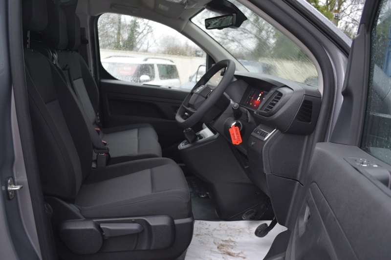 Vauxhall Vivaro 1.5 Turbo D Pro XL Panel Van 6Dr Lwb Grey #6