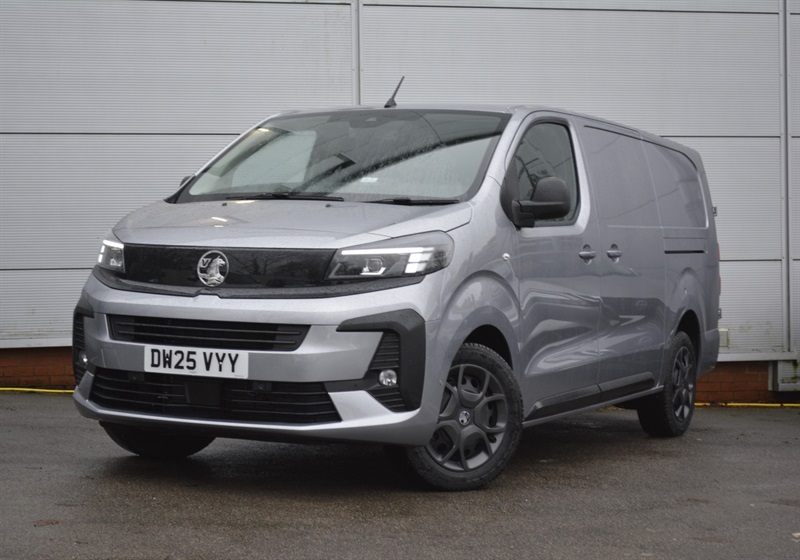 Vauxhall Vivaro 1.5 Turbo D Pro XL Panel Van 6Dr Lwb Grey #2