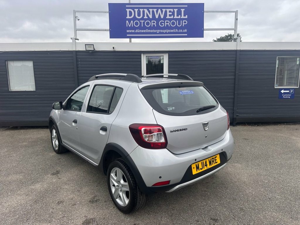 Dacia Sandero Stepway 1.5L Laureate MJ14WRE Silver #4