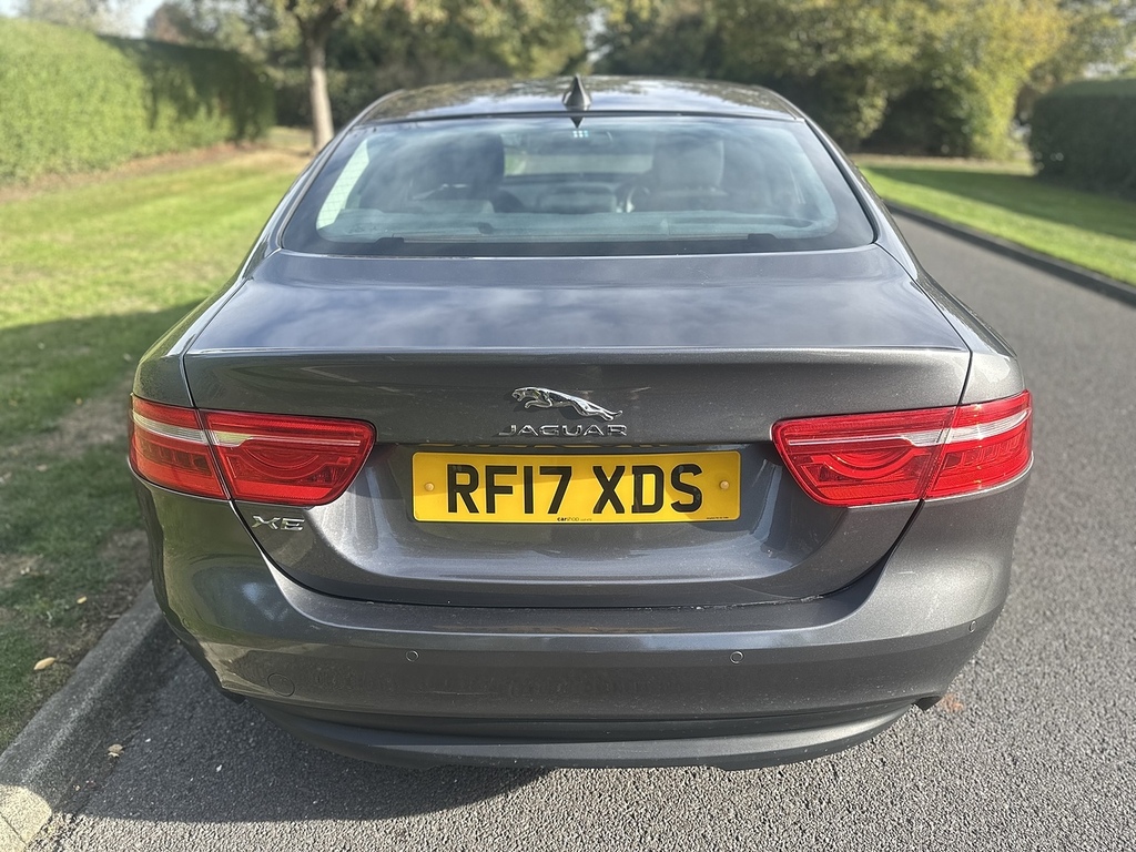 Jaguar XE D Se U2950 Ulez RF17XDS Grey #5