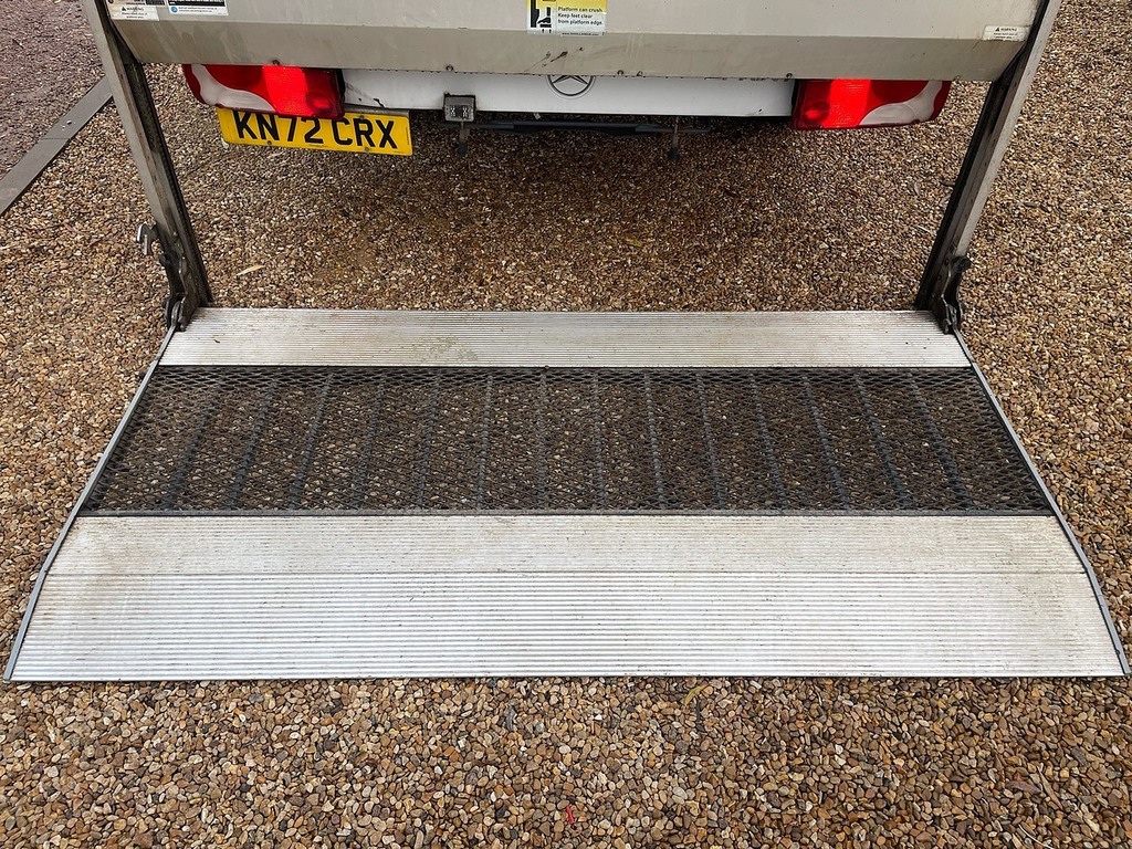 Mercedes-Benz Sprinter 315 2.0 Cdi Progressive L3 Lwb 14Ft Dropside Tail White