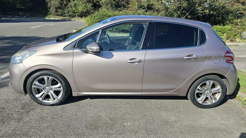 Peugeot E-vti Active White #6