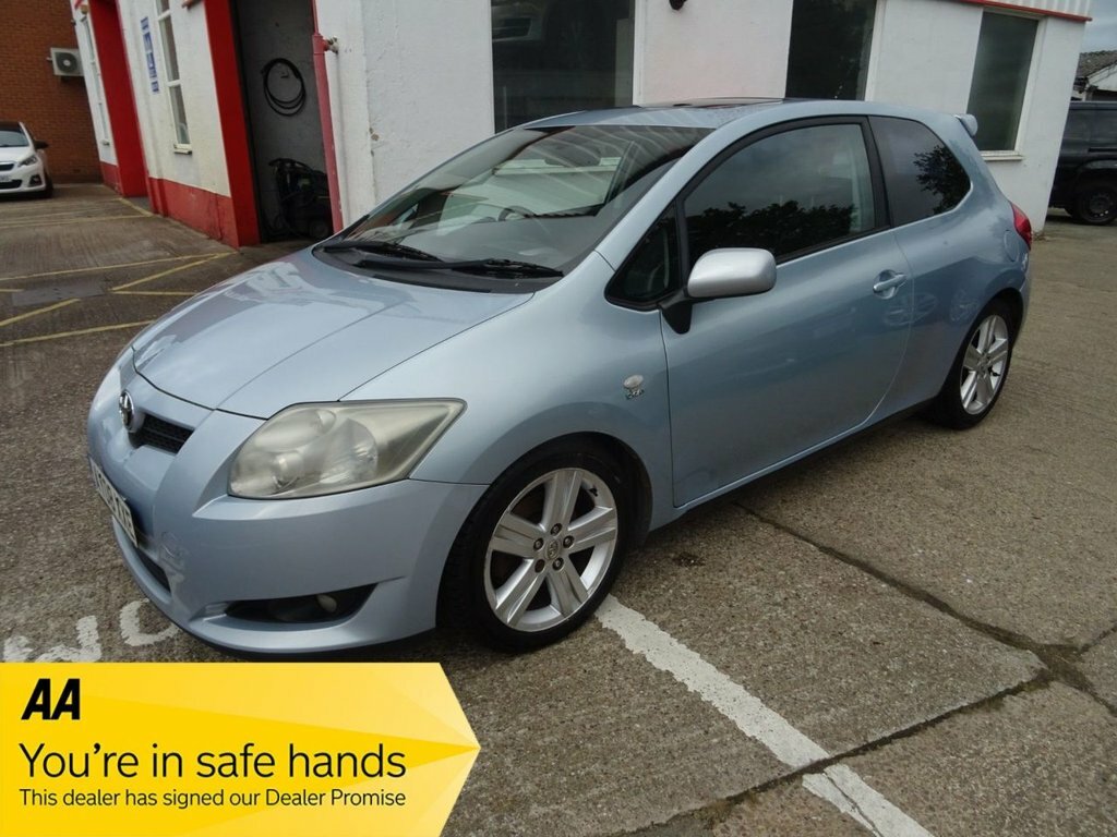 Toyota Auris 2.2L Sr Blue