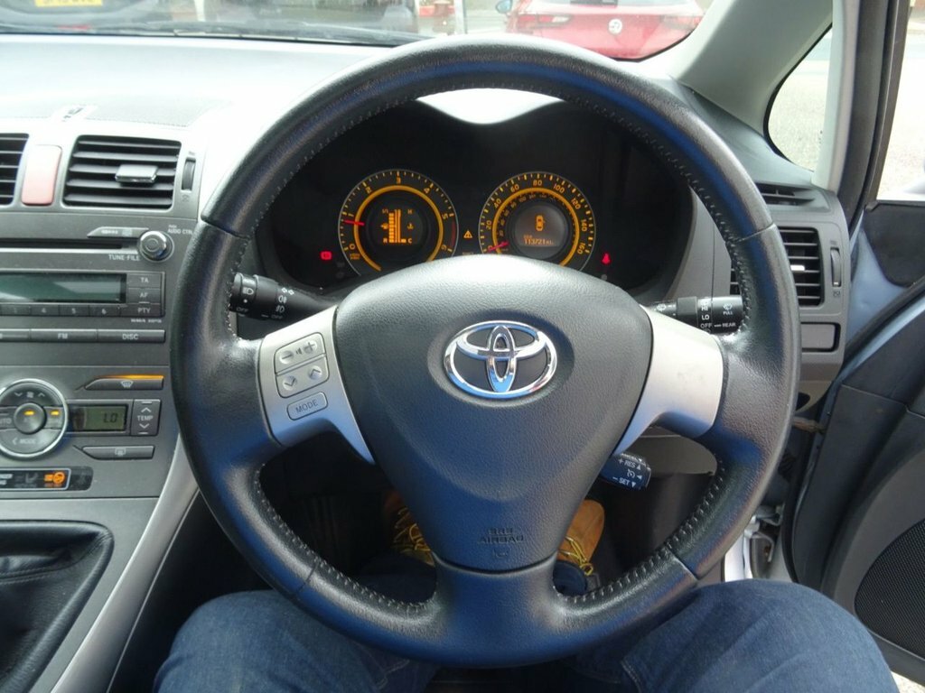 Toyota Auris 2.2L Sr AY08XXE Blue #5
