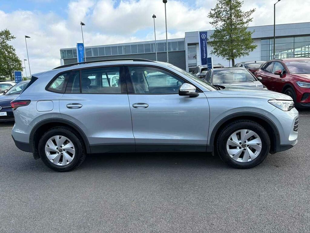 Volkswagen Tiguan 1.5 Etsi 130Ps Dsg SM74WSY Silver #4