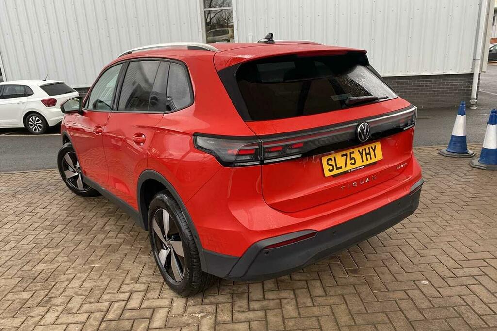Volkswagen Tiguan 1.5 Tsi Ehybrid Match Dsg SL75YHY Red #3