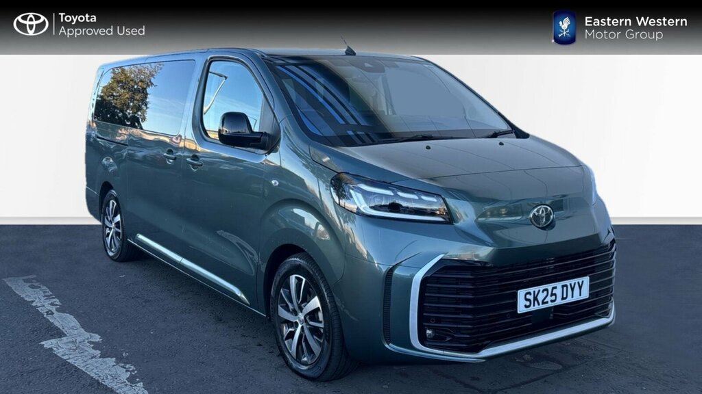 Toyota Proace Verso 75Kwh Excel Long Mpv Lwb Green