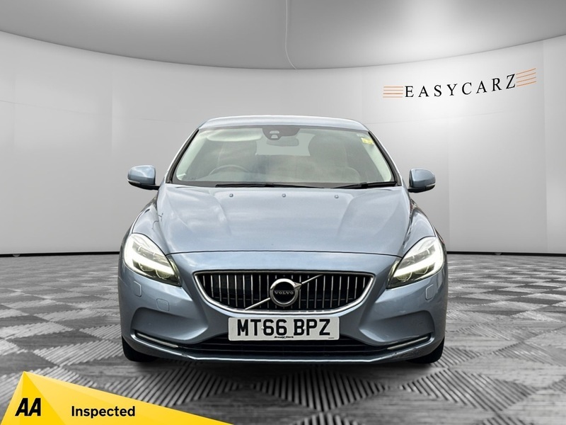 Volvo V40 Petrol