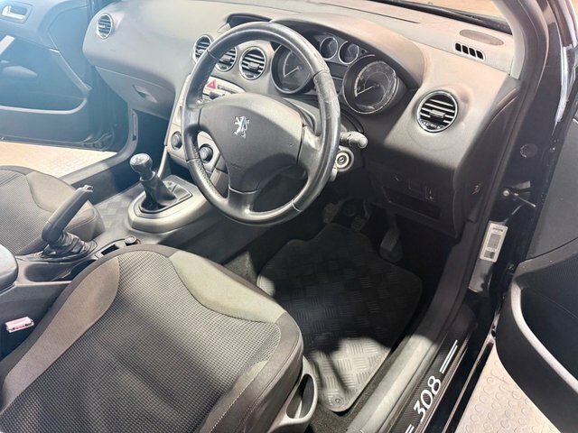 Peugeot 308  Silver #8