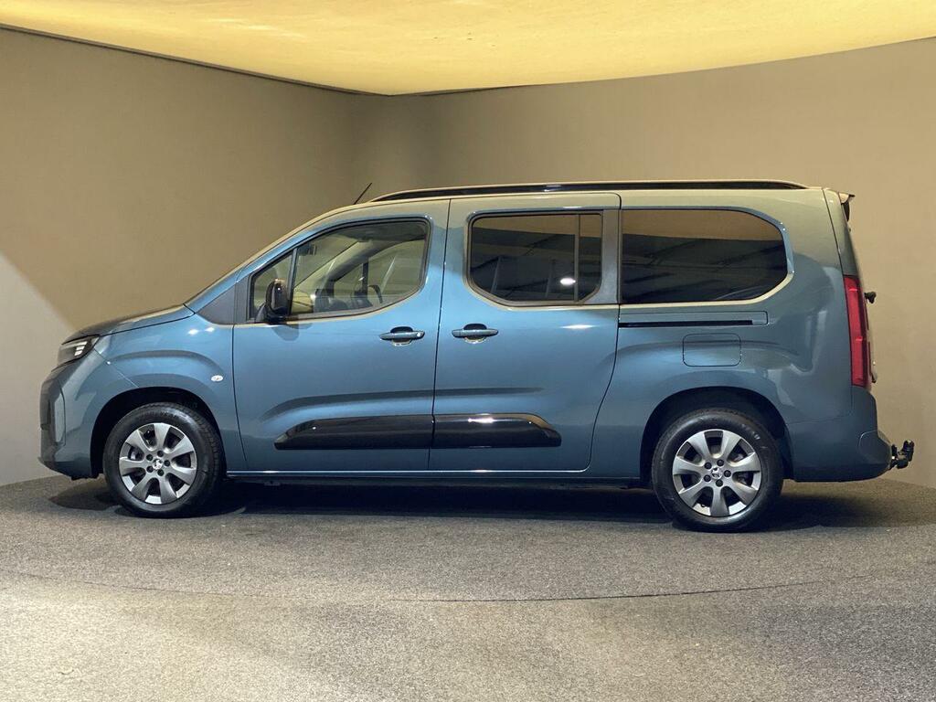 Vauxhall Combo-e Life 52Kwh 136 Bhp Ultimate XL Nq  #3