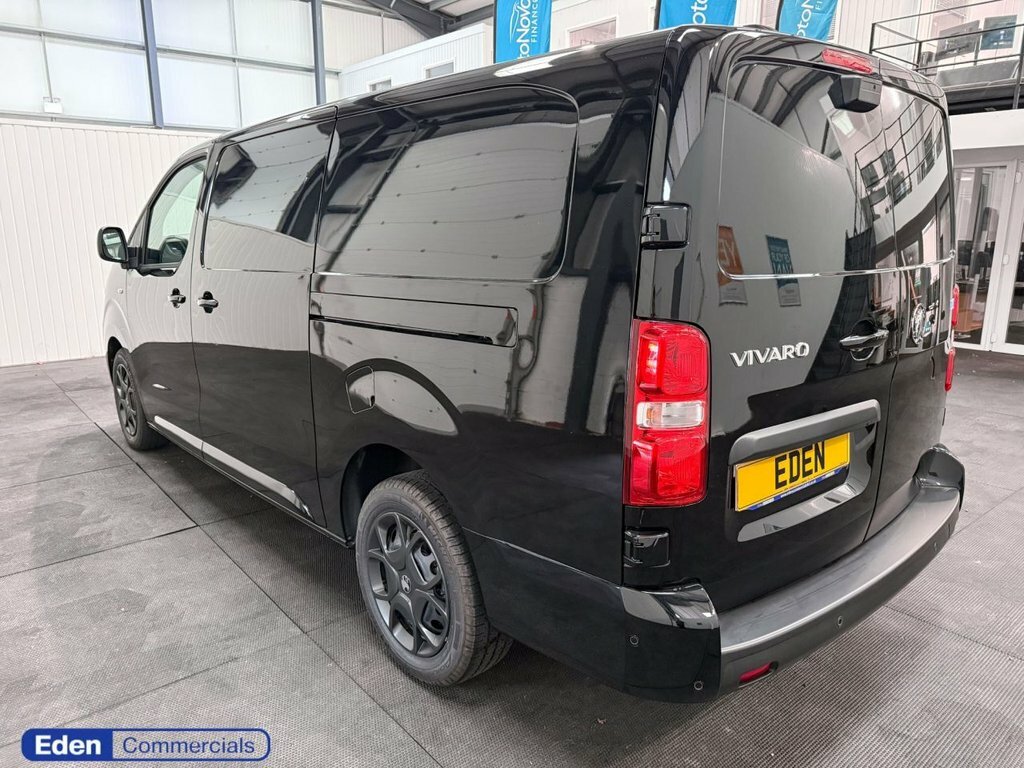 Vauxhall Vivaro 2L Pro 6Dr Black #5